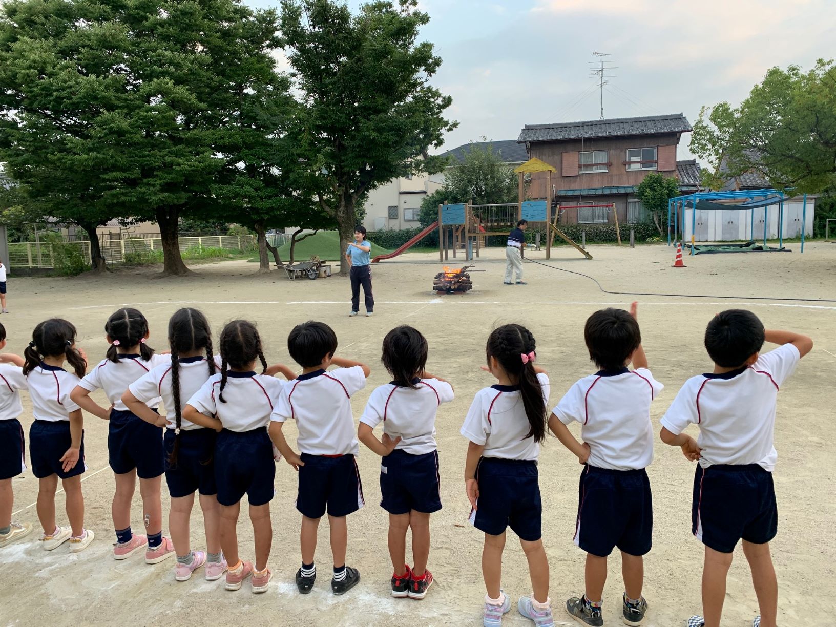 サンタマリア幼稚園 一宮市 制服 体操服 一式